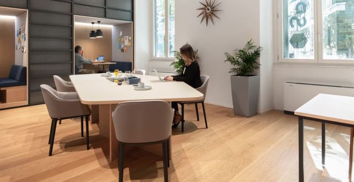 Via Vittorio Veneto 54b, Rome - Image 2