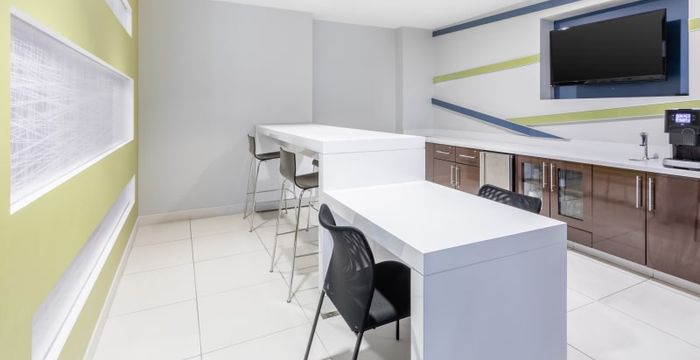 1420 5th Ave, Seattle - Image 2