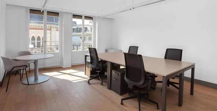 11 Bahnhofquai, Zurich - Image 2