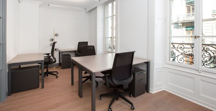 11 Bahnhofquai, Zurich - Image 2