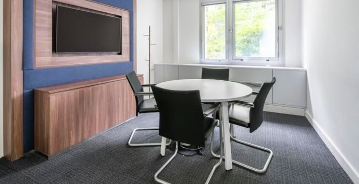 191-195 Avenue Charles De Gaulle, Neuilly-sur-seine - Image 2