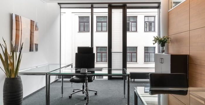 13 Maximilianstrasse, Munich - Image 2