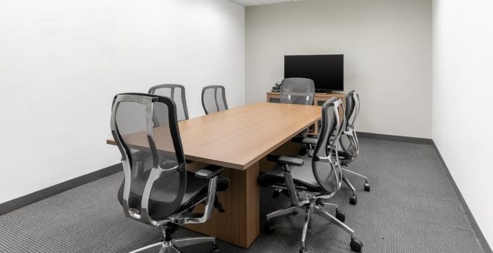 33 S Wood Ave, Iselin - Image 4