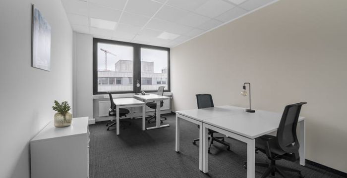 70 Hahnstrasse, Frankfurt Am Main - Image 5