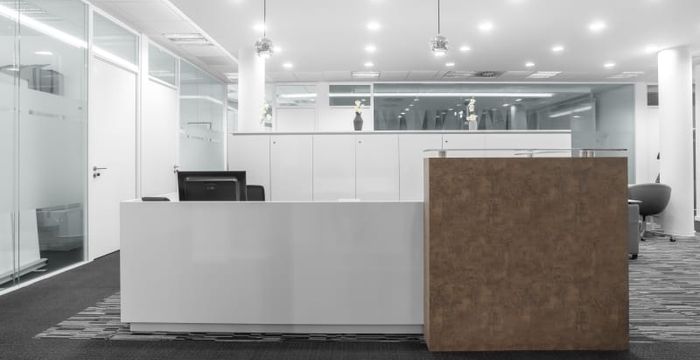 1789/5 Ip Pavlova Square, Prague - Image 3