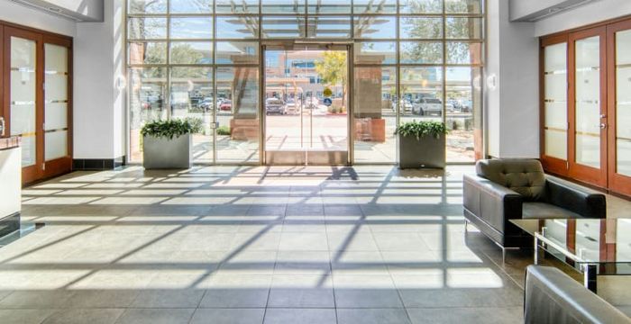 7047 E Greenway Parkway, Scottsdale - Image 2