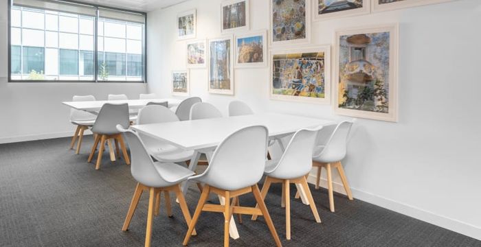 Centre Comercial El Triangle - Image 3