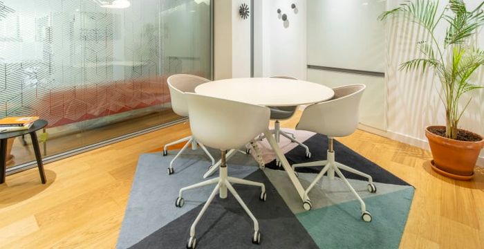 62 Calle De Alfonso Xii, Madrid - Image 4