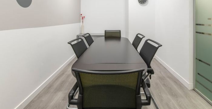 5 Calle Del Pinar, Madrid - Image 5