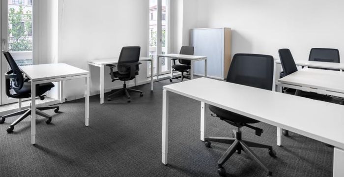 Piazzale Biancamano 8, Milan - Image 4