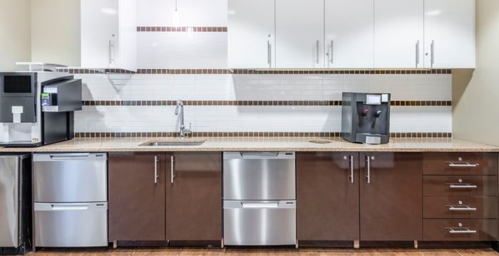 263 Tresser Boulevard, Stamford - Image 3