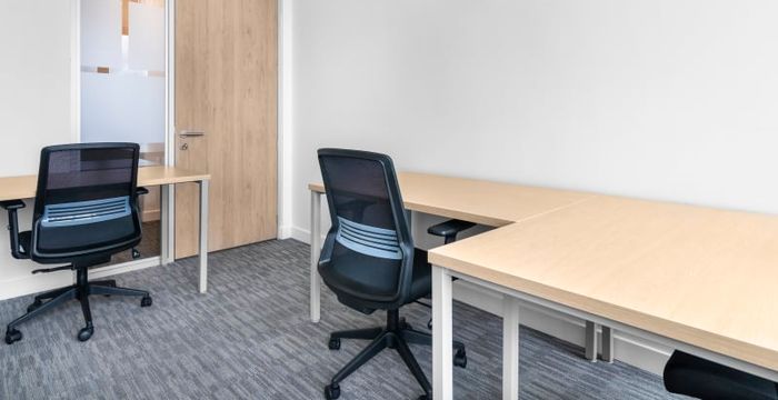 Street 26  #102-20, Bogota - Image 2