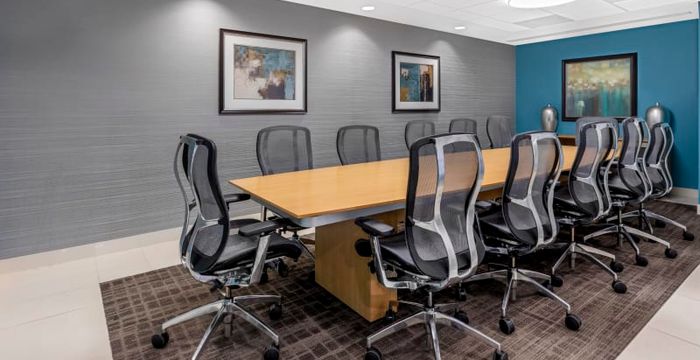 9465 Wilshire Boulevard, Beverly Hills - Image 3