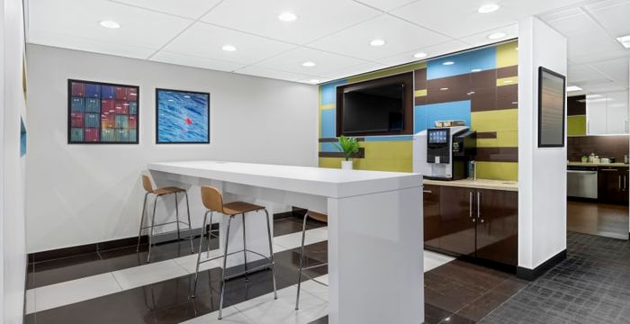 9465 Wilshire Boulevard, Beverly Hills - Image 4