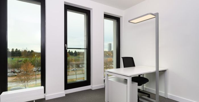 82a Moosacher Stasse, Munich - Image 4