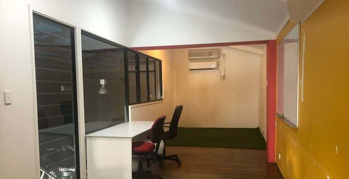 40 Wyandra Street, Newstead - Image 2