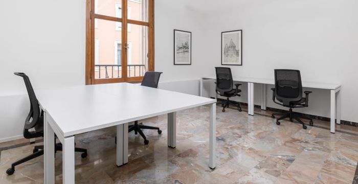 Via Del Monte 1, Bologna - Image 2