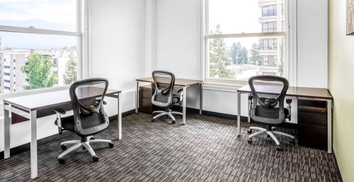 117 East Colorado Blvd 117 East Colorado Blvd, Pasadena - Image 2