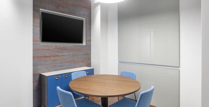 53 Peremogy Avenue, Kyiv - Image 2