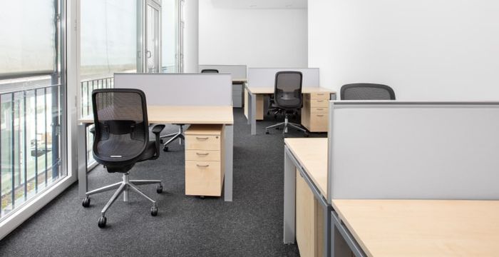 549 Badenerstrasse, Zurich - Image 2