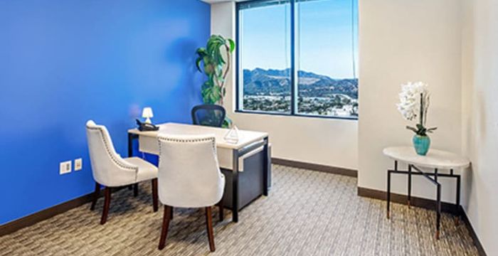 Glendale Plaza Glendale Plaza - Image 2