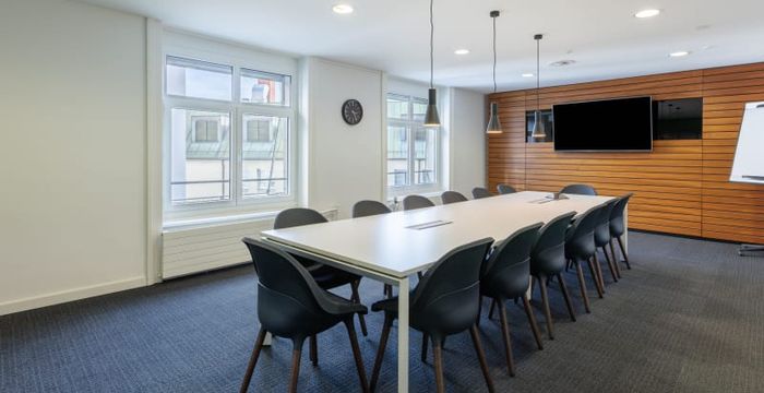 100 Bahnhofstrasse, Zurich - Image 2