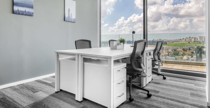 Atir Yeda 1 St, Kfar Saba - Image 4