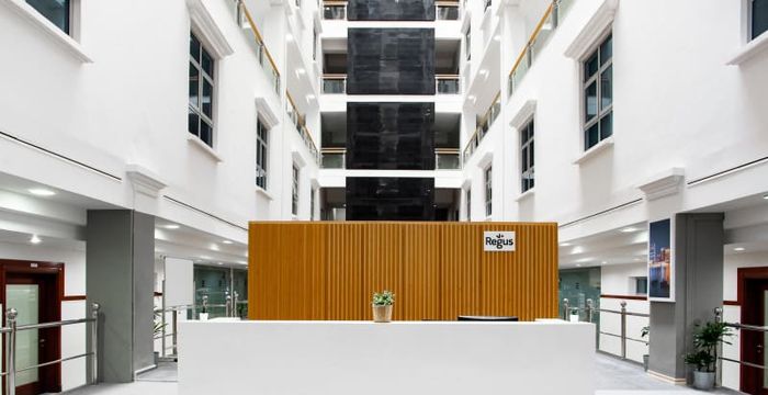 34 Al Bateen Tower C6 Bainunah, Abu Dhabi - Image 3