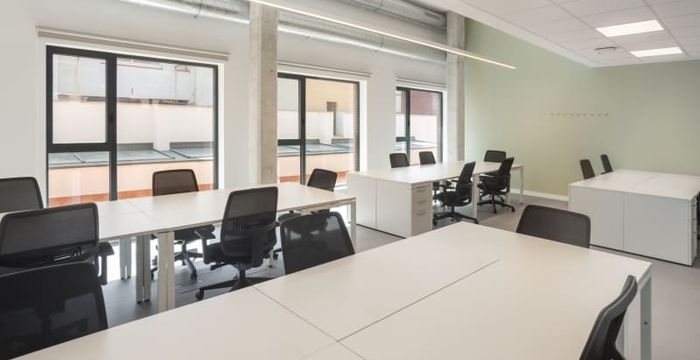 6-14 Passatge Mas De Roda, Barcelona - Image 5