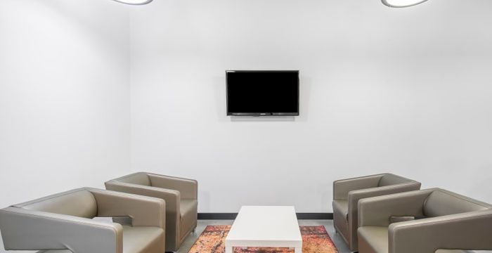 Maple Lawn - Image 4