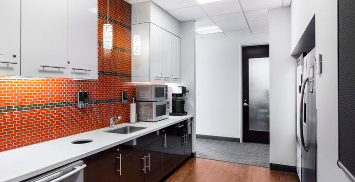 2572 Daniel-johnson Boulevard, Laval - Image 5