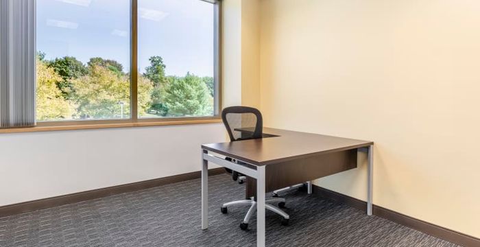 Eagleview Corporate Center Eagleview Corporate Center - Image 2