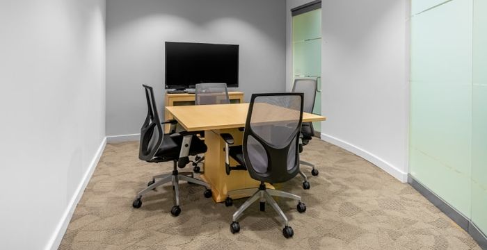 100 Crescent Court, Dallas - Image 4