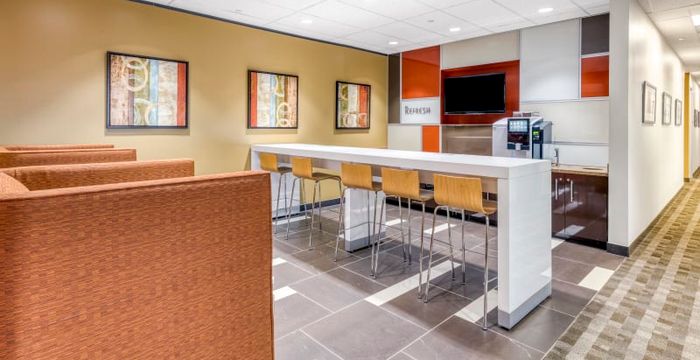 8300 Fm 1960 W, Houston - Image 4