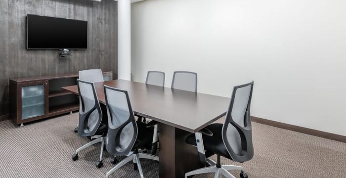 4620 E 53rd Street, Davenport - Image 3