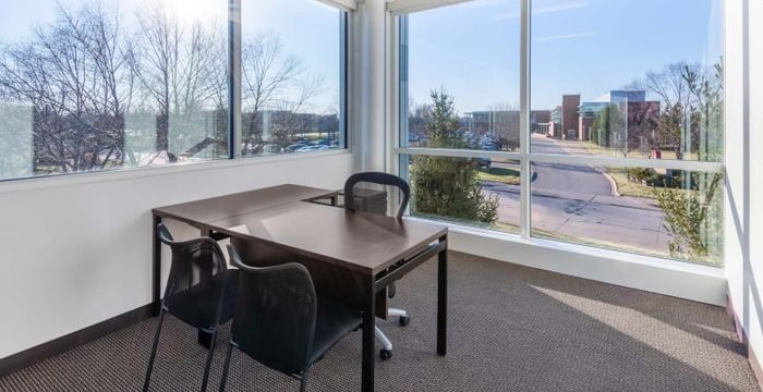 4620 E 53rd Street, Davenport - Image 2