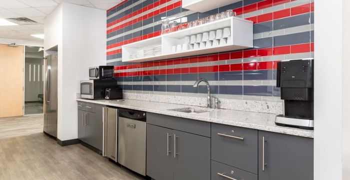 450 E 96th St, Carmel - Image 4