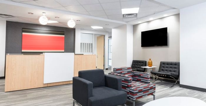 Parkwood Crossing Center - Image 5