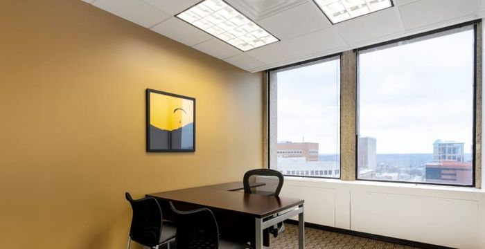 7733 Forsyth Blvd, Clayton - Image 4