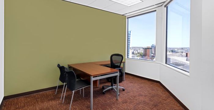 700 N St Mary's Street, San Antonio - Image 2