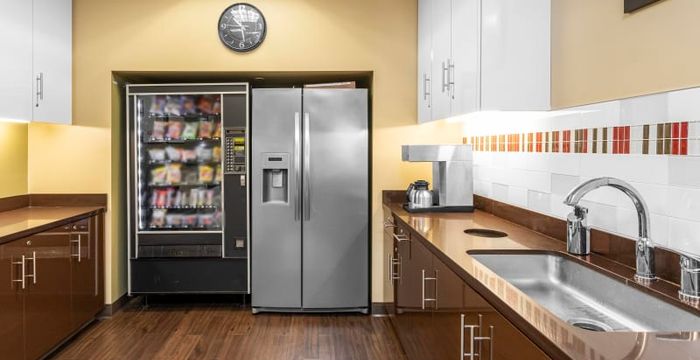 100 Horizon Center Boulevard Edgebrook, Hamilton Township - Image 2