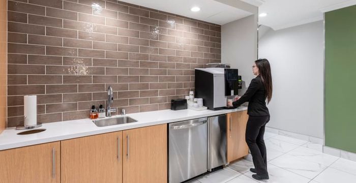 3111 Camino Del Rio North, San Diego - Image 3