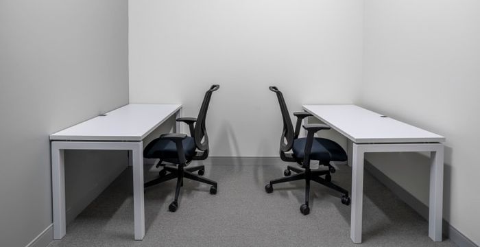 34 Minowan Miikan Lane, Toronto - Image 2