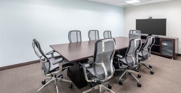 1129 Northern Blvd, Manhasset - Image 2