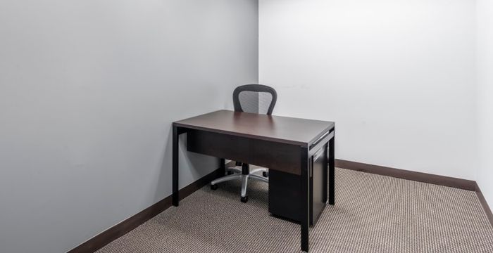 1129 Northern Blvd, Manhasset - Image 2