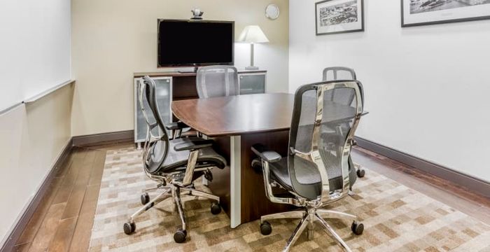 3801 Pga Boulevard, Palm Beach Gardens - Image 4