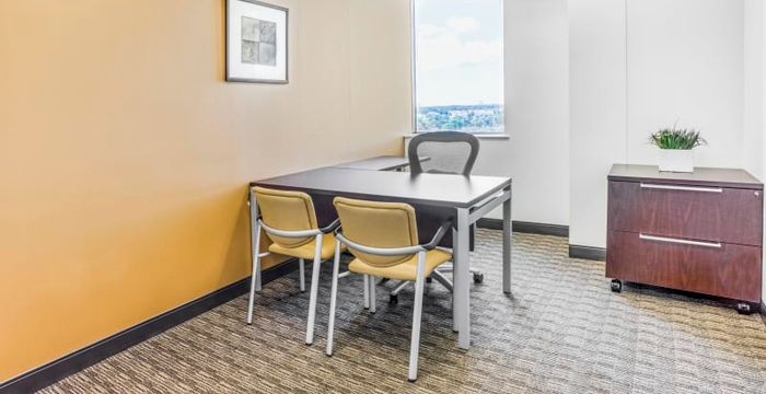 3801 Pga Boulevard, Palm Beach Gardens - Image 3