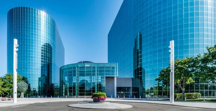 626 Rxr Plaza, Uniondale - Image 5