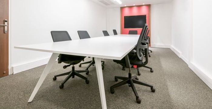 1 Rue Georges Stephenson, Montigny-le-bretonneux - Image 5