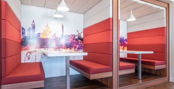 1 Rue Georges Stephenson, Montigny-le-bretonneux - Image 3